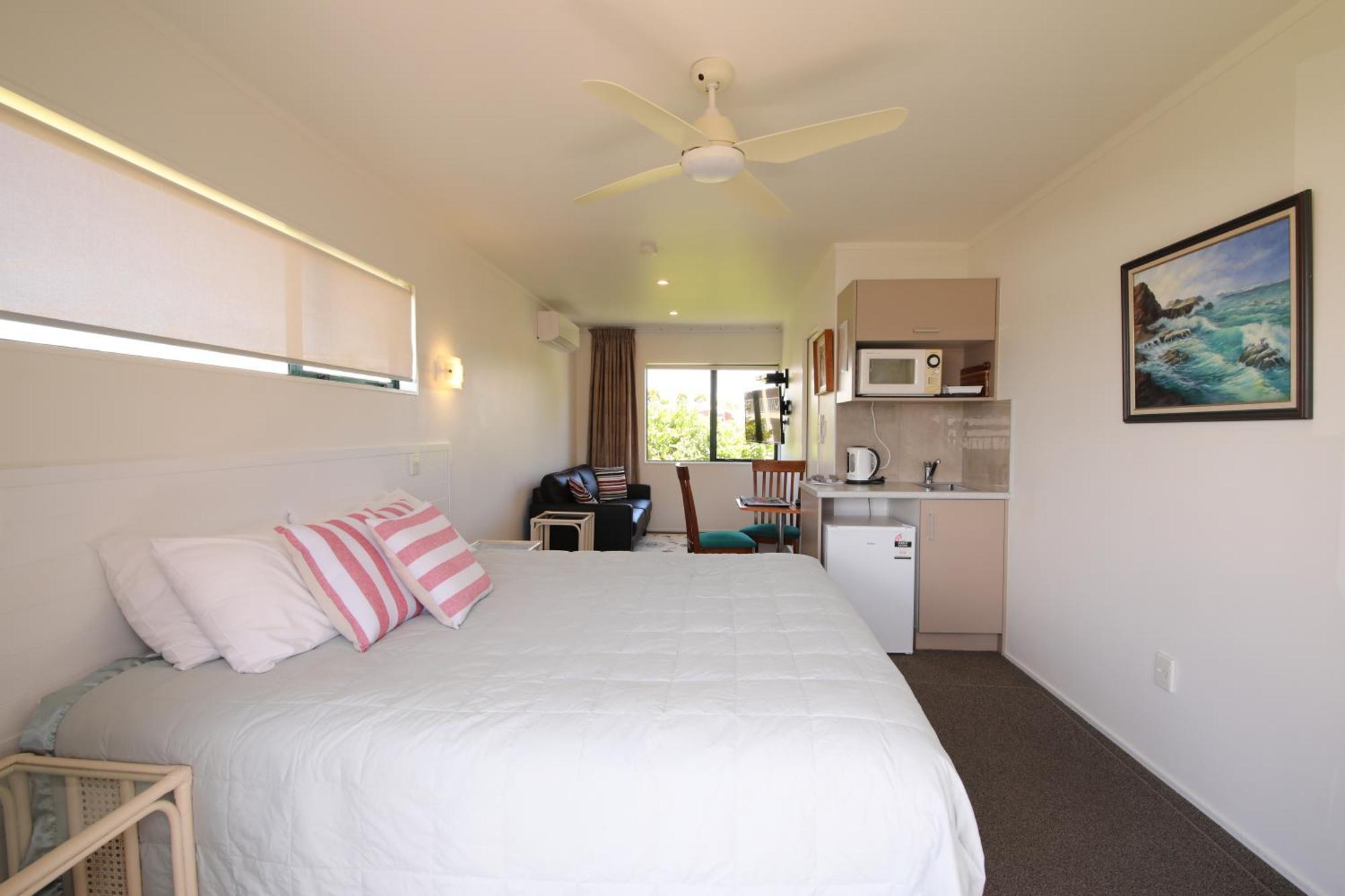 Blue Marlin Apartments Whitianga Esterno foto
