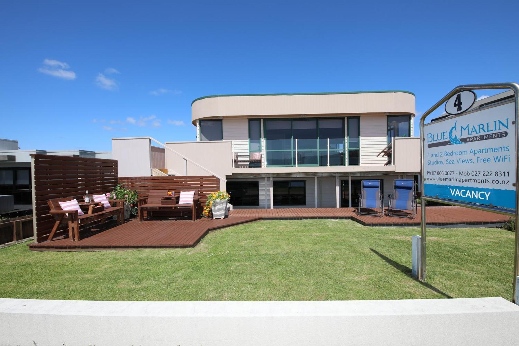 Blue Marlin Apartments Whitianga Esterno foto