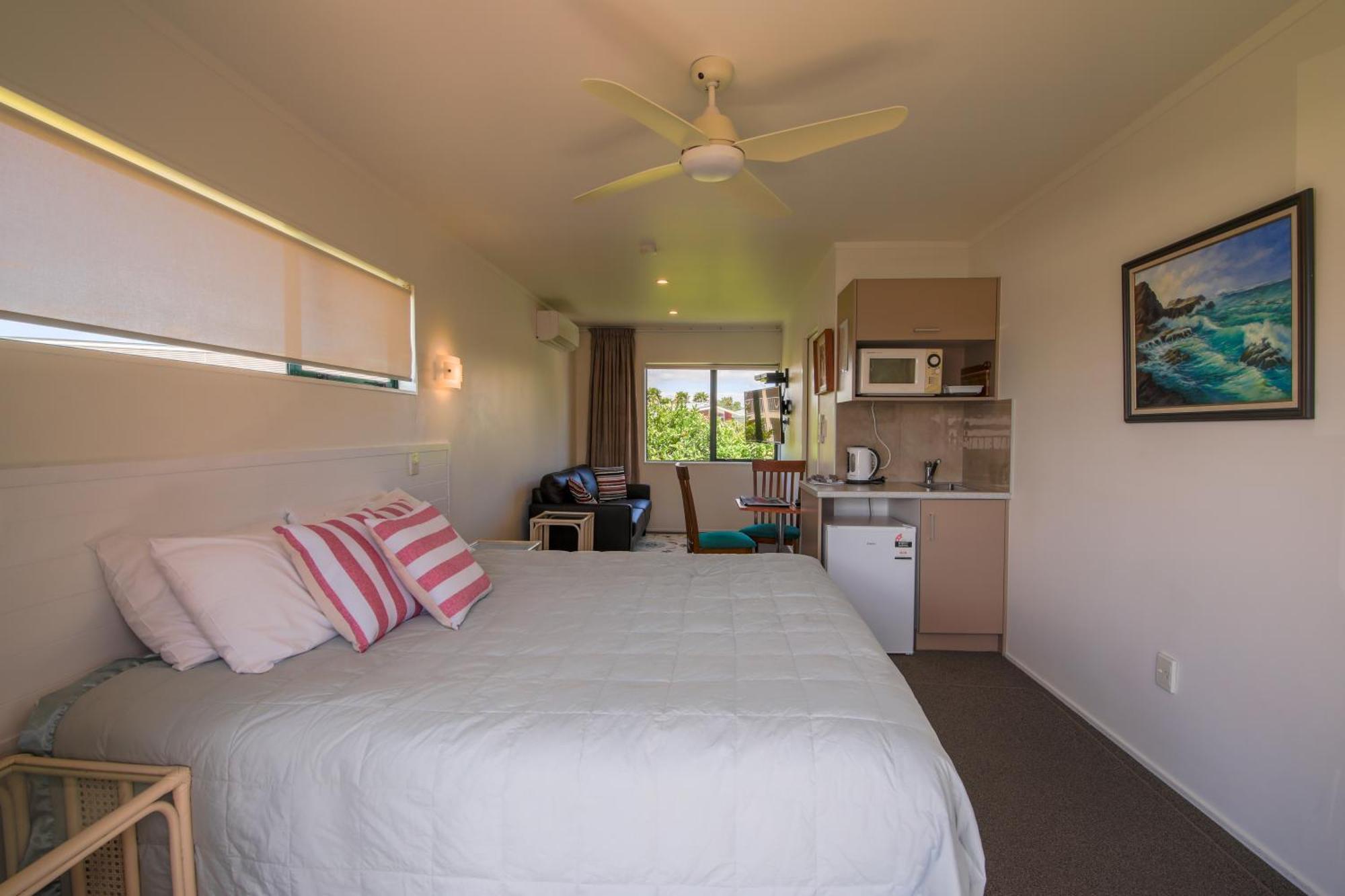 Blue Marlin Apartments Whitianga Esterno foto