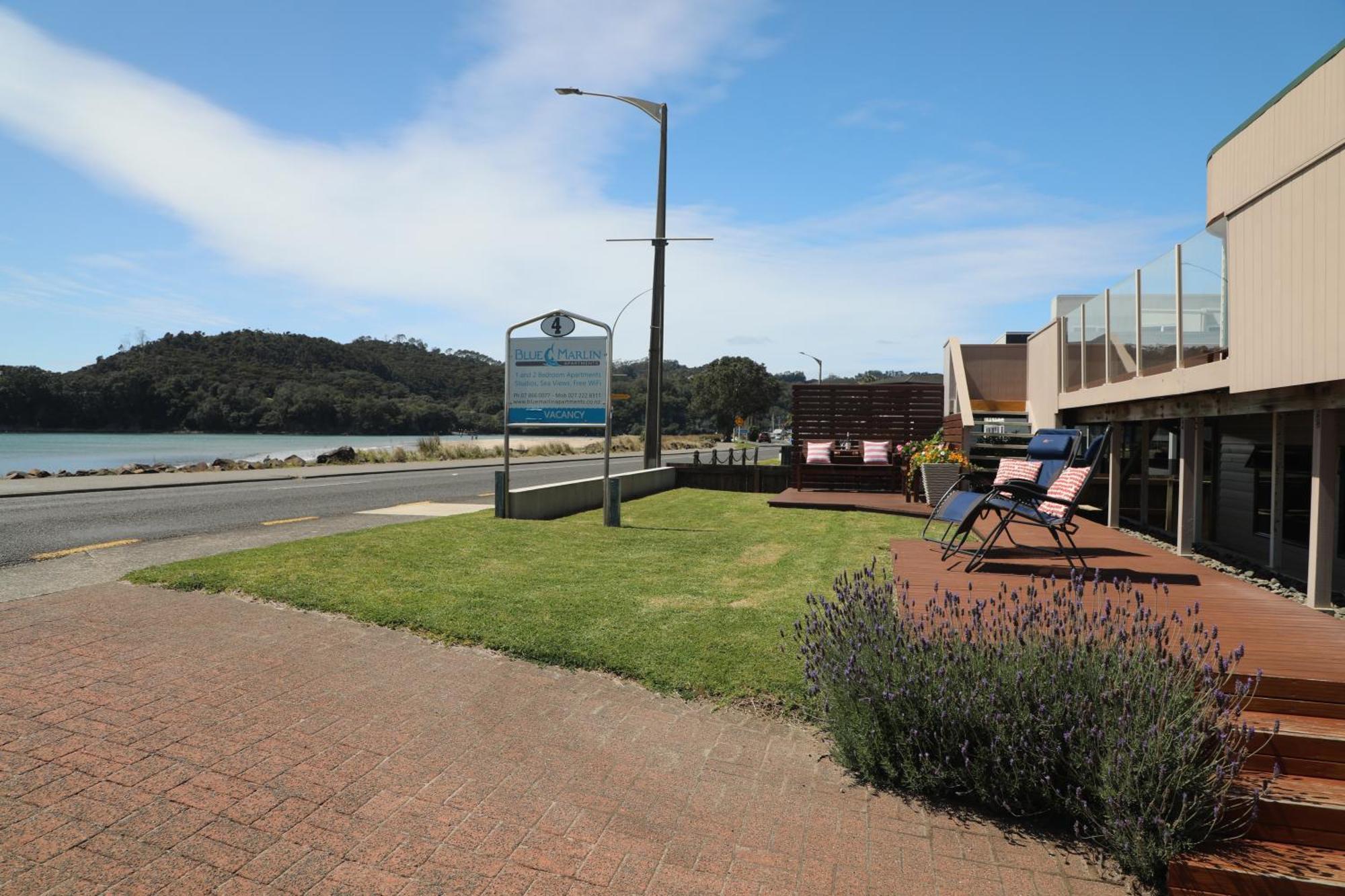 Blue Marlin Apartments Whitianga Esterno foto