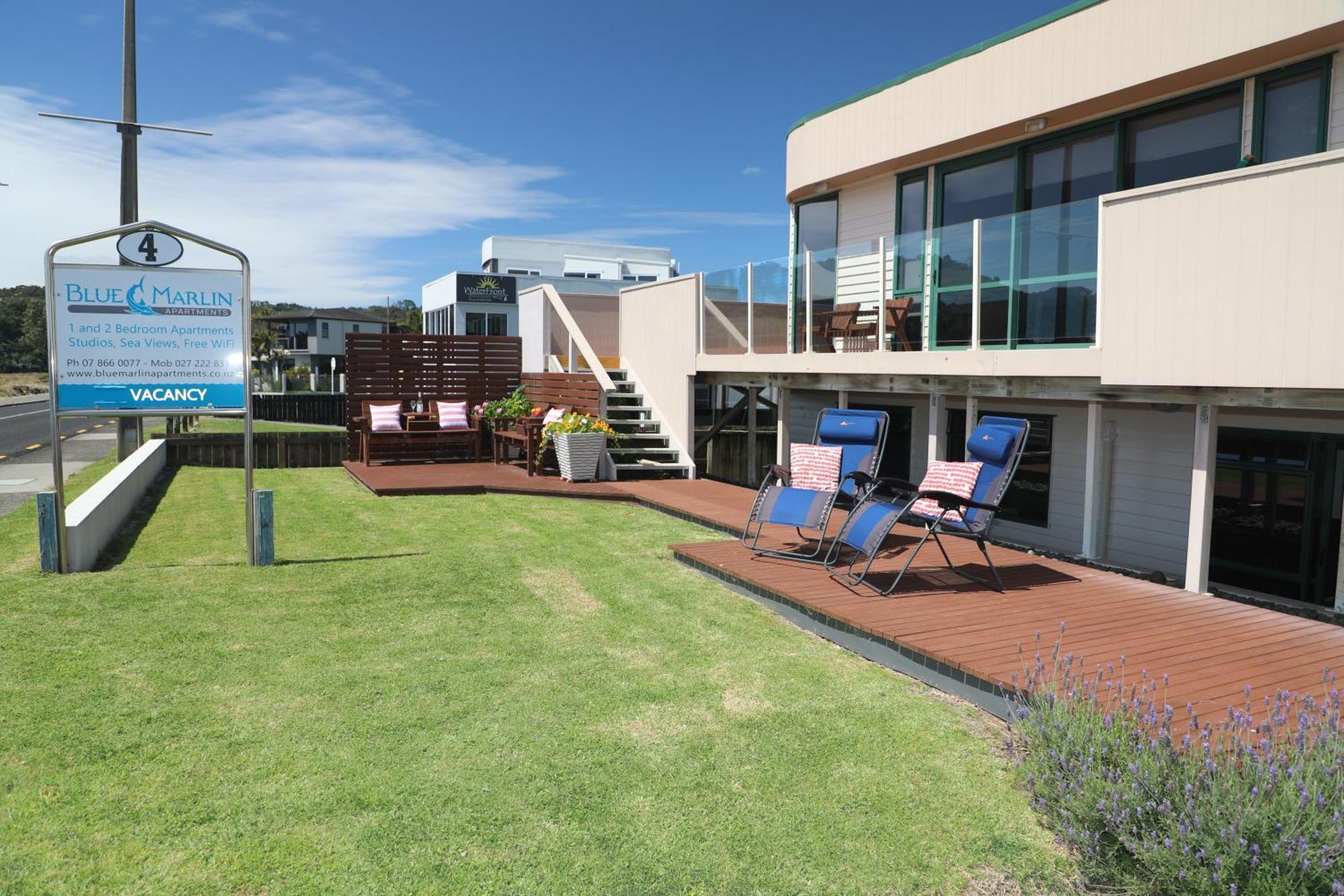 Blue Marlin Apartments Whitianga Esterno foto