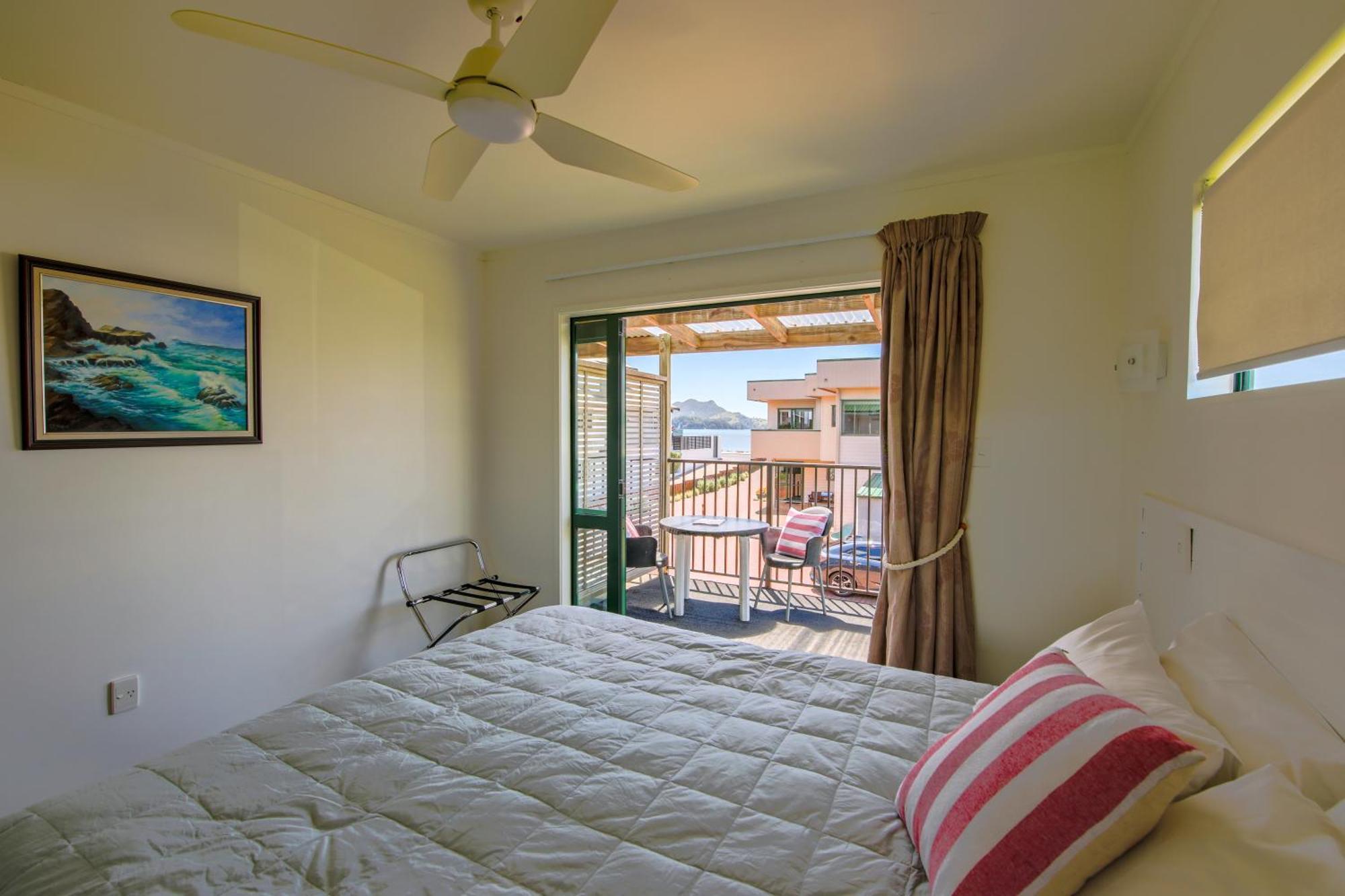 Blue Marlin Apartments Whitianga Esterno foto