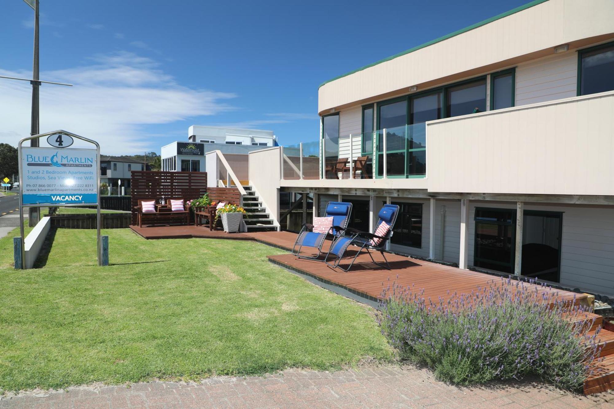 Blue Marlin Apartments Whitianga Esterno foto