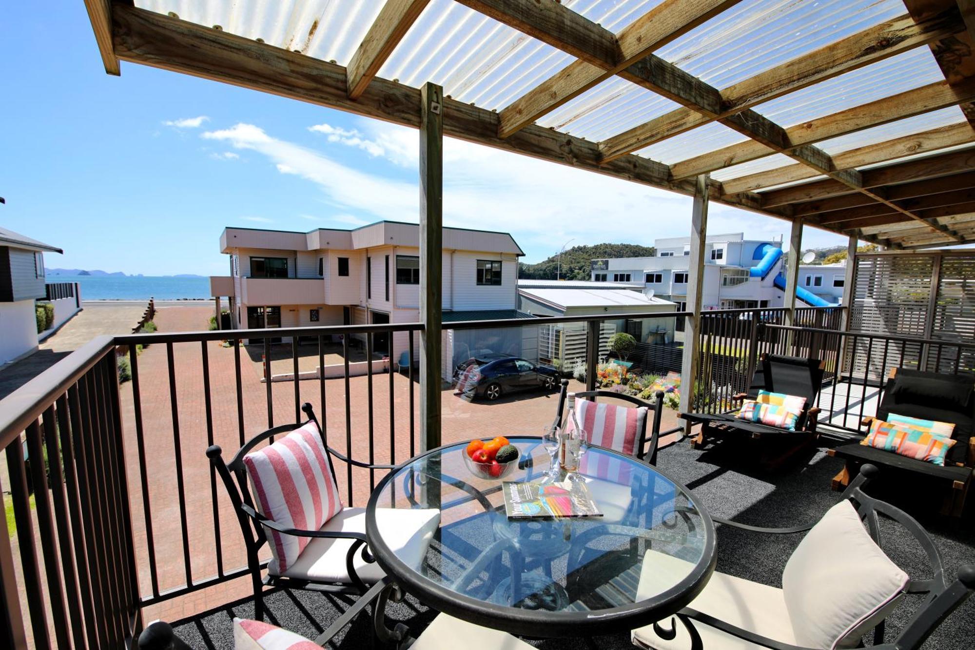 Blue Marlin Apartments Whitianga Esterno foto