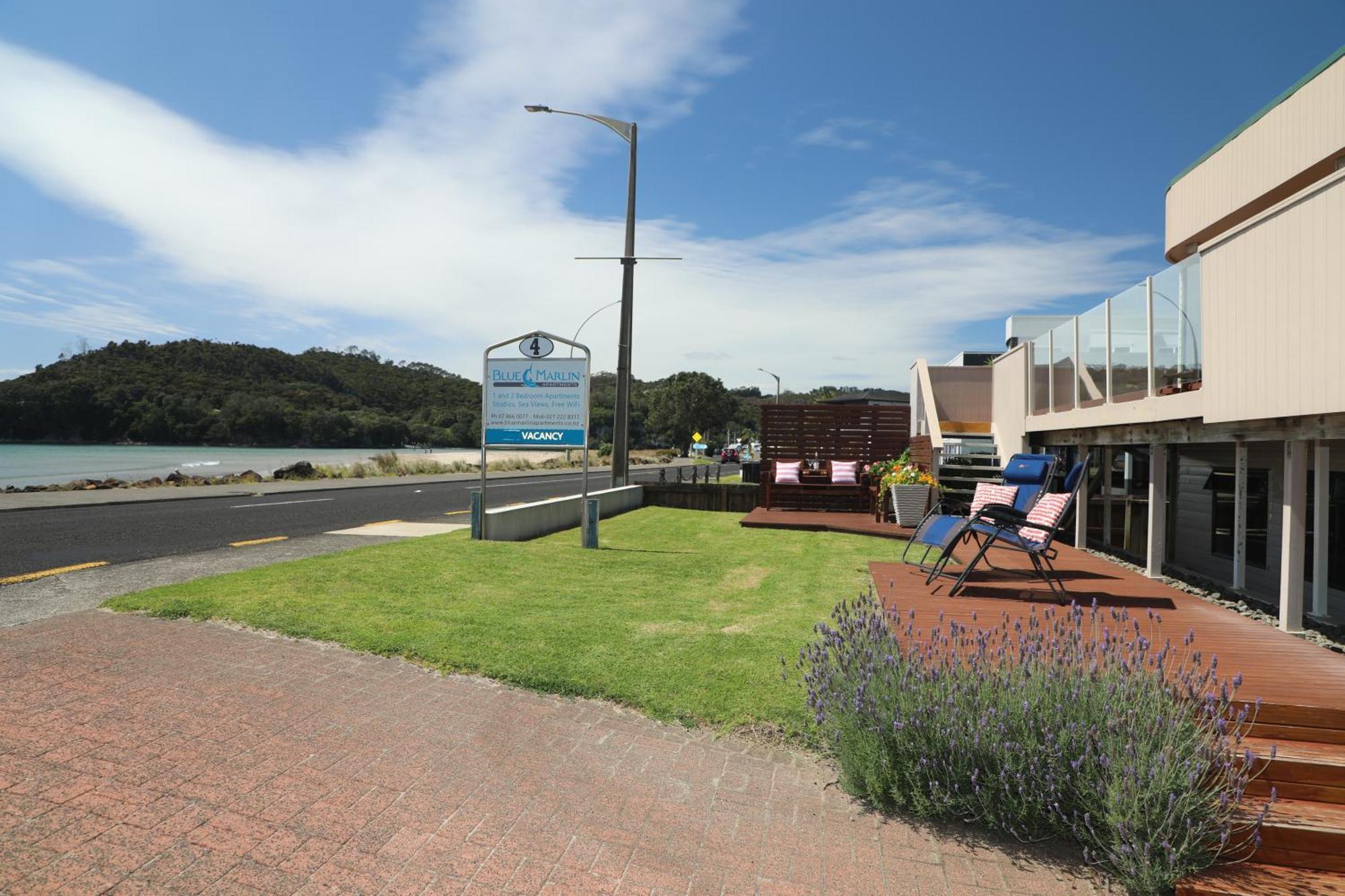 Blue Marlin Apartments Whitianga Esterno foto