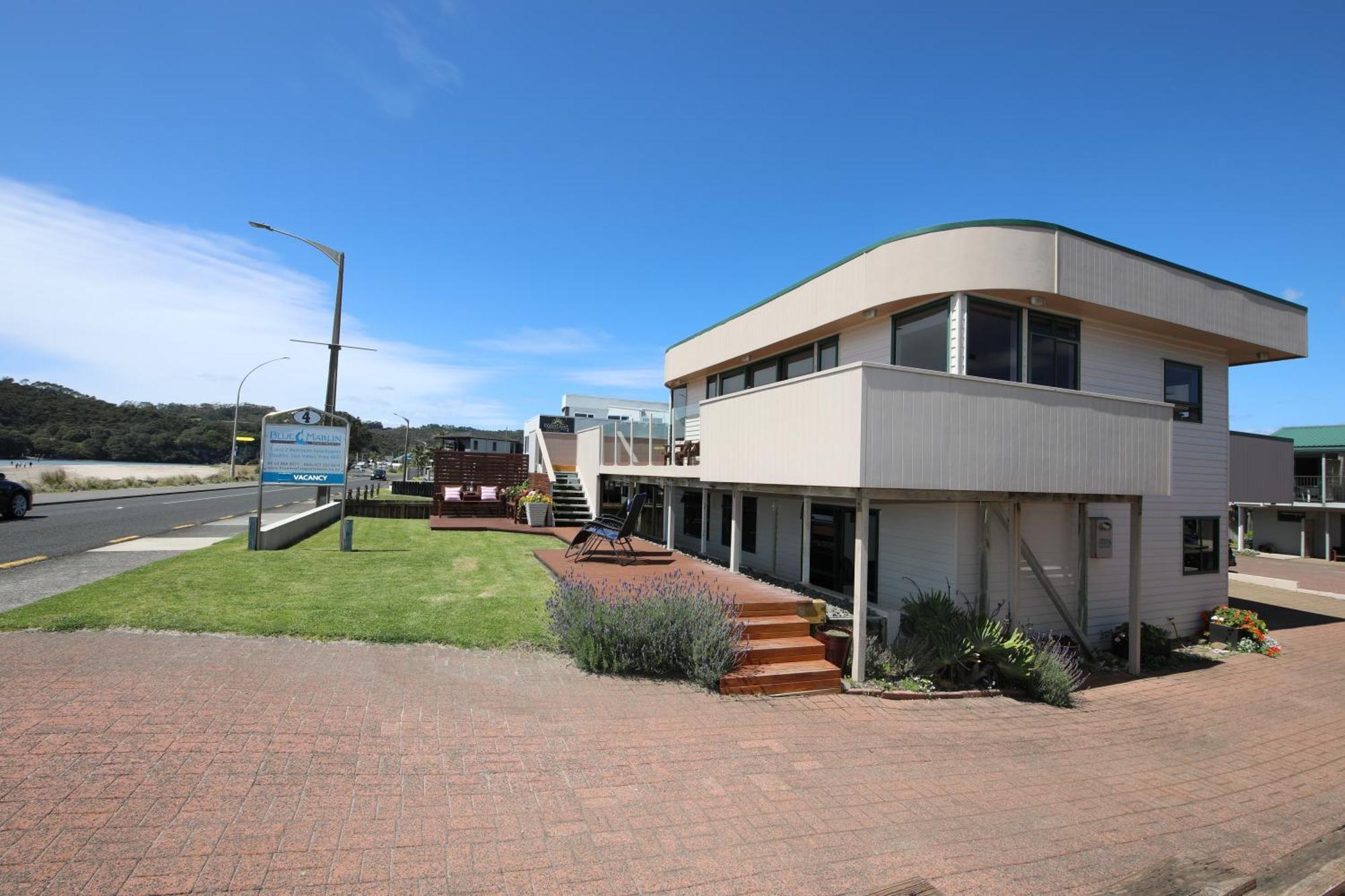Blue Marlin Apartments Whitianga Esterno foto