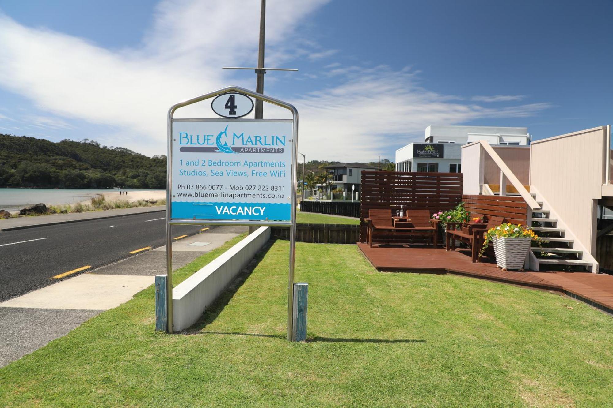 Blue Marlin Apartments Whitianga Esterno foto