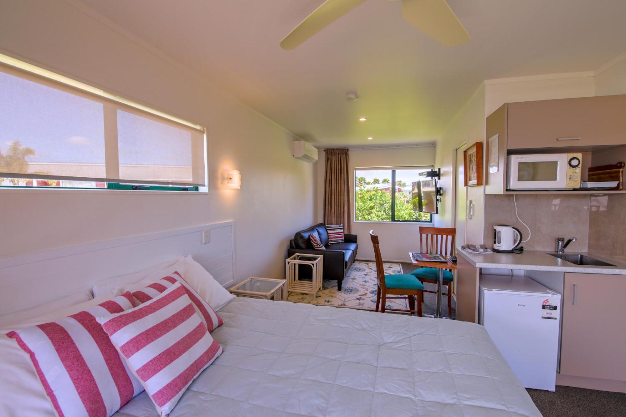 Blue Marlin Apartments Whitianga Esterno foto
