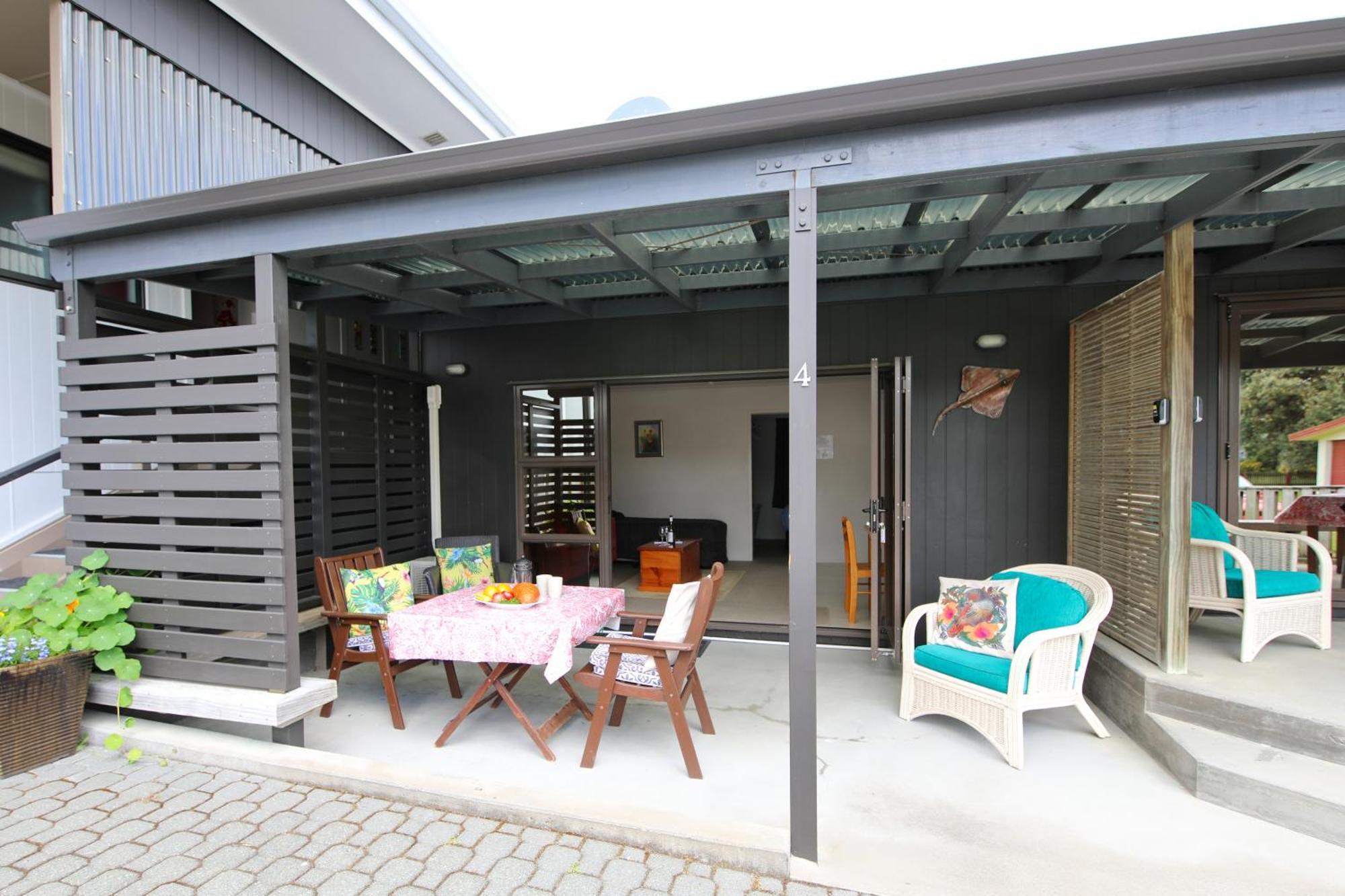 Blue Marlin Apartments Whitianga Esterno foto